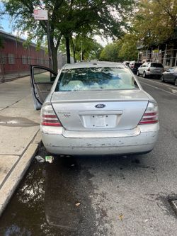 2009 Ford Taurus