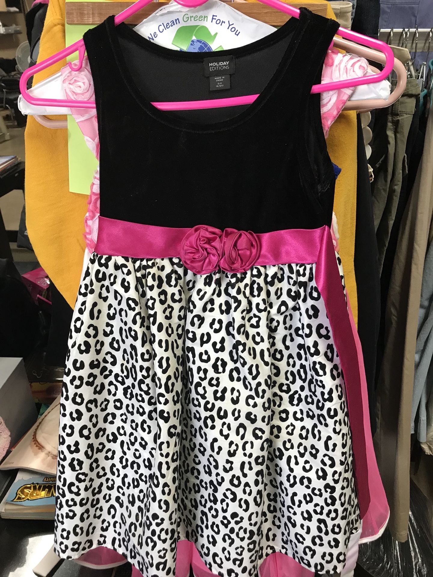 Girls dress used 1 time