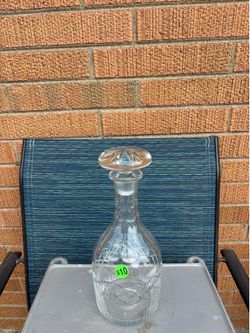 Glass wine decantar