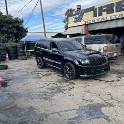 2006 Jeep Cherokee Srt8 