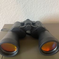 Binoculars 