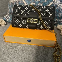 Crossbody