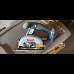 Ryobi Saw