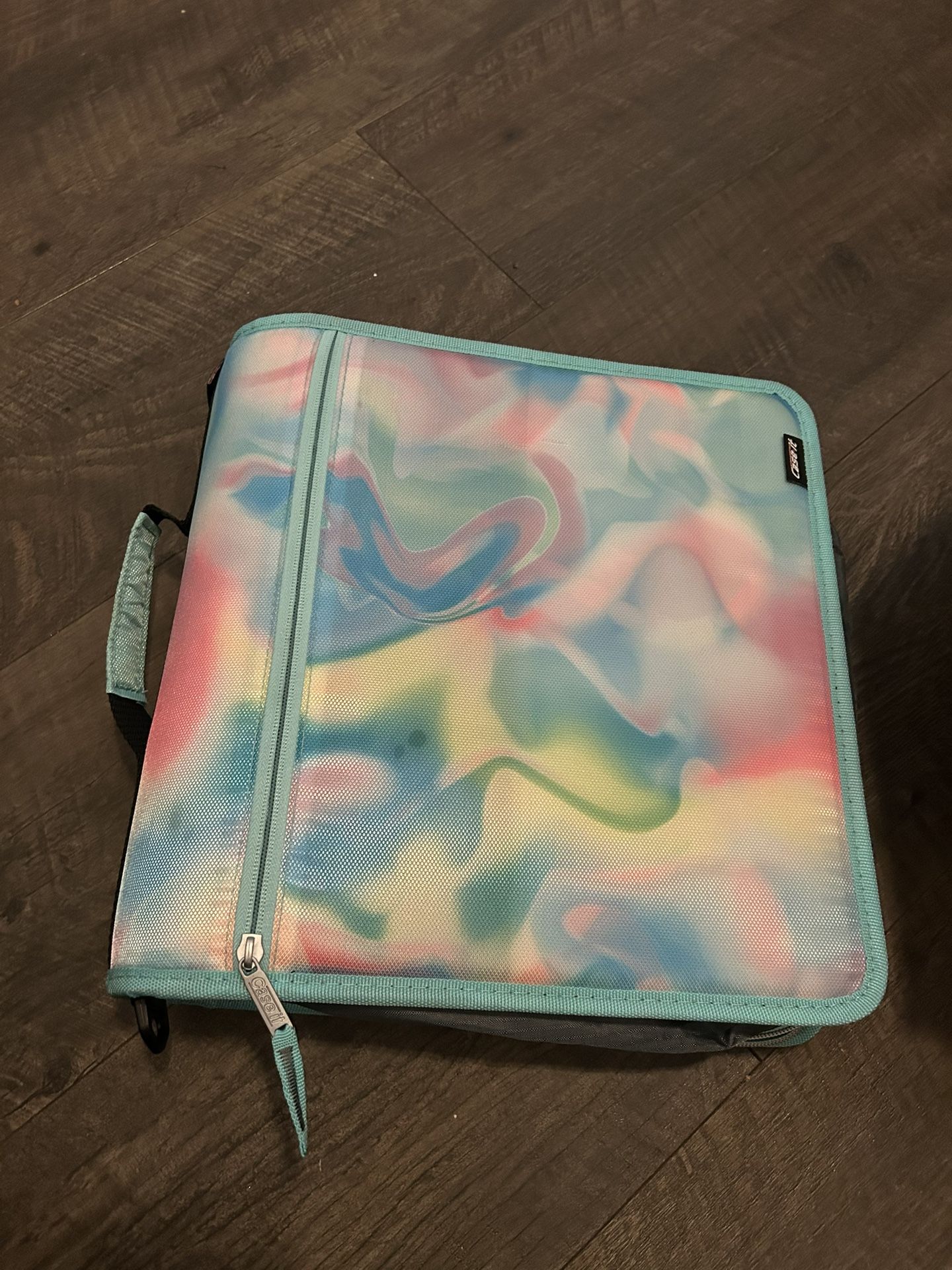 3 Inch Zippered Binder Case it Brand