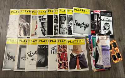 Bundle of Playbills - Jeeves Chicago Trumbo Dracula The Producers Les Miserable