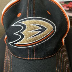 Anaheim Ducks Hockey Hat