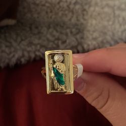 Gold Plated Ring Size 10