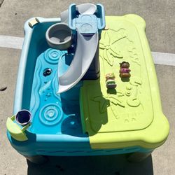 Little Tykes Water/sand Table