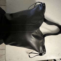 Woman’s Luxurious Tote Bag 