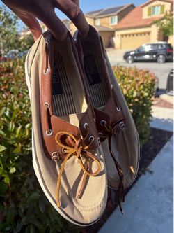 Dress shoes