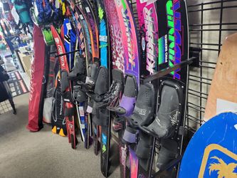 Skis