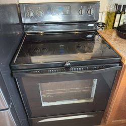 Whirlpool Electric Stovetop Oven