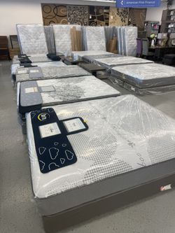 Furniture Mattress Bed Frame Bunk Bed Twin Full Queen King 