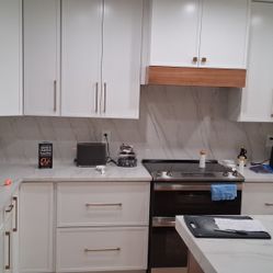 Kitcheh Cabinets For Sale Solid Wood Soft Close Draws And Door 