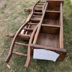 Free Daybed Frame (Good!)