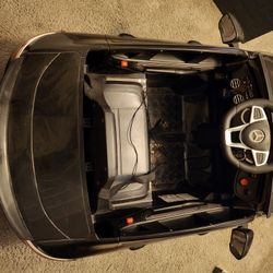 Electric Car With  Charger 