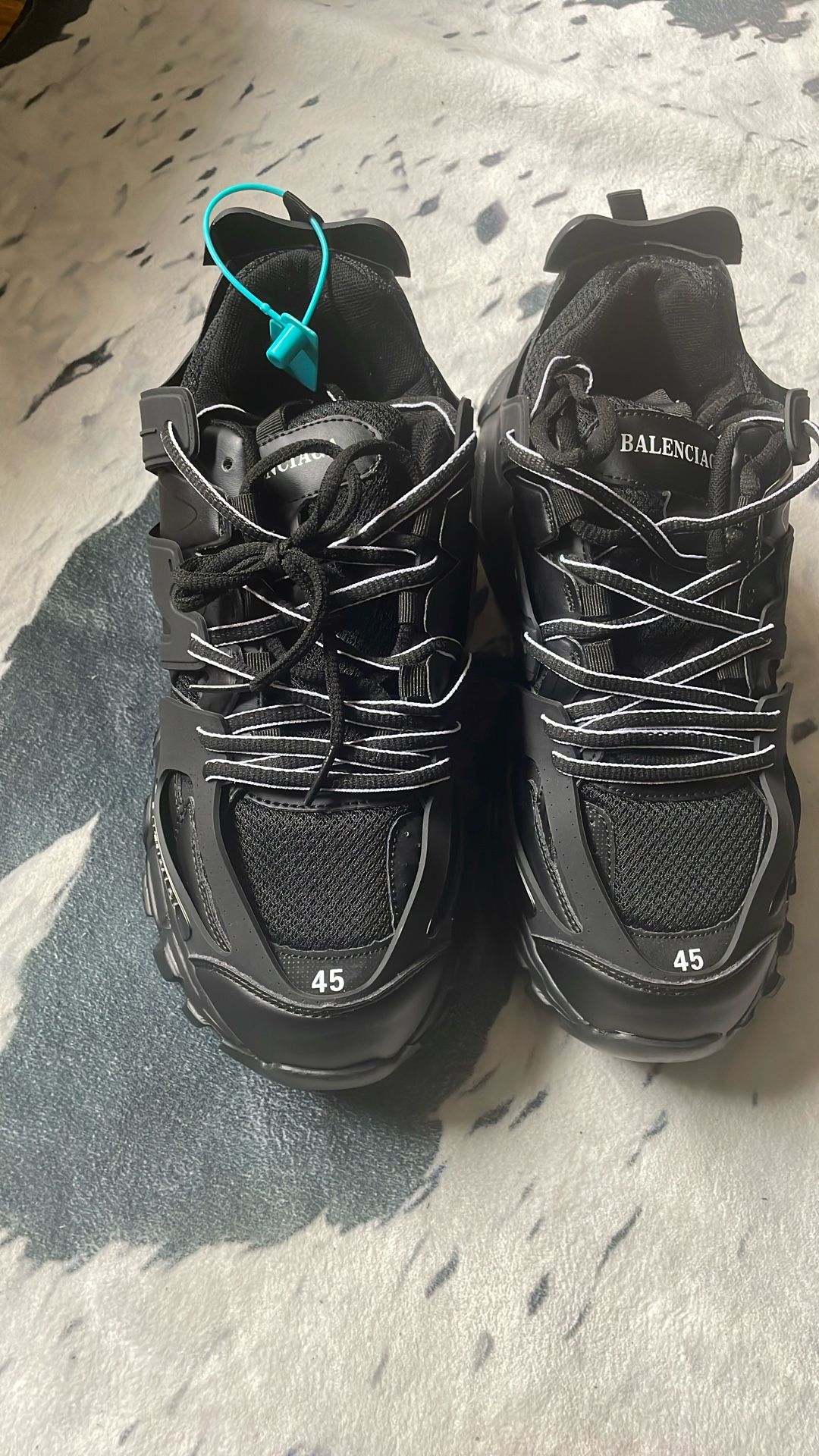 Balenciaga Track Size 10