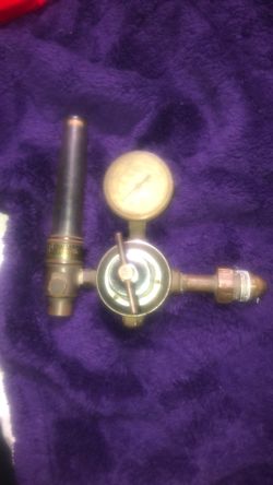 Professional Airco Argon / CO2 Flowmeter Regulator - Heavy Duty