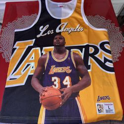 Lakers Shirt Size L