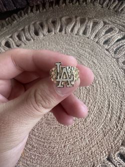 Gold nugget la ring