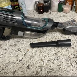 Shark HH202 Ultralight Corded Handheld Vacuum