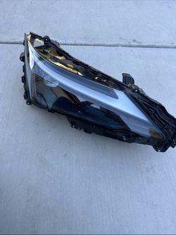 2023 2024 2025 Lexus RZ450h headlight right side