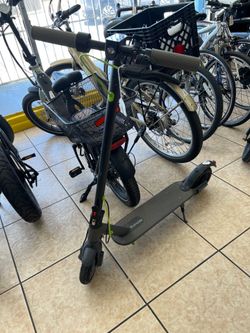E scooter electric pre owned