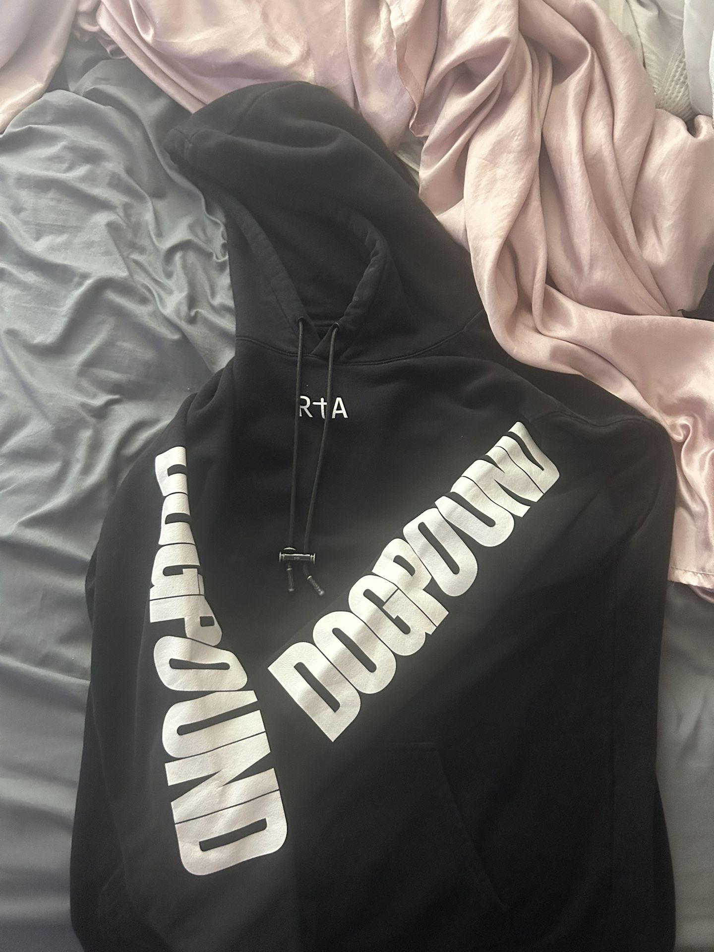 rta hoodie