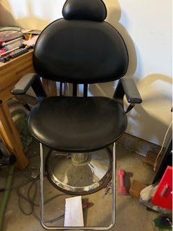 Barber chair