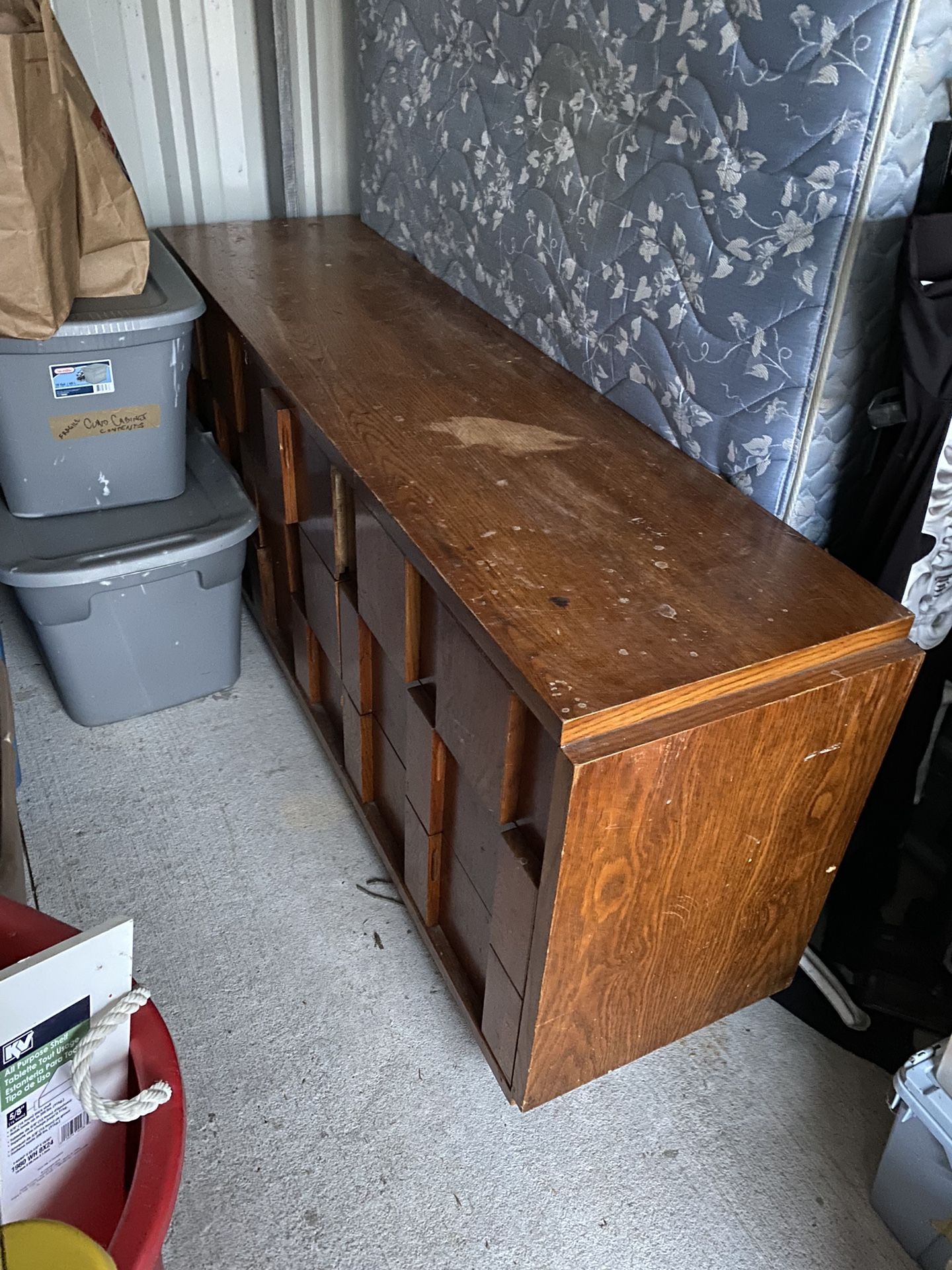 Dresser W/ Mirror