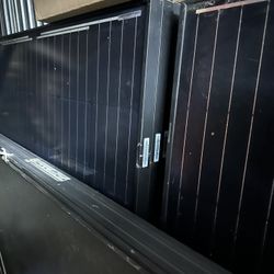 18 Solar Panels With Solar Hot Water System 