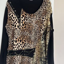 Women’s Blouse Size L- XL.  Elegant Fashion Long Sleeve  Blouse . Leopard  And Black Print. Great Present For Any Occasional. 