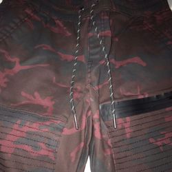 Red Camo Pants (Men’s Mediums) Camouflage Joggers