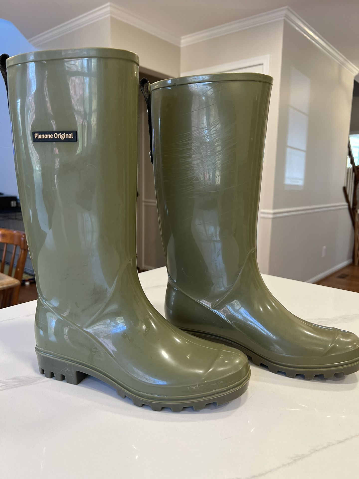 Women’s Rain Boots