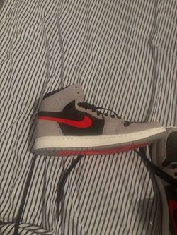 USED Jordan 1 high Zoom air size 9