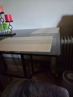 Table ( glass) 60"×36" + 4 Chairs