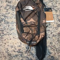 North face Messenger Bag. Brand New!