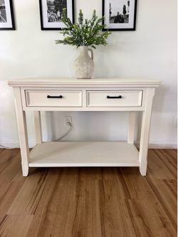 Refurbished entryway/sofa/consol table