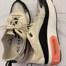 Nike Shoes For Women’s 