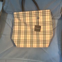Burberry Tote Bag 