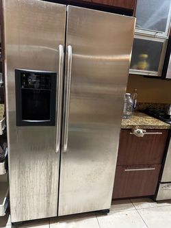 GE Stainless Steel Side-by-Side Refrigerator