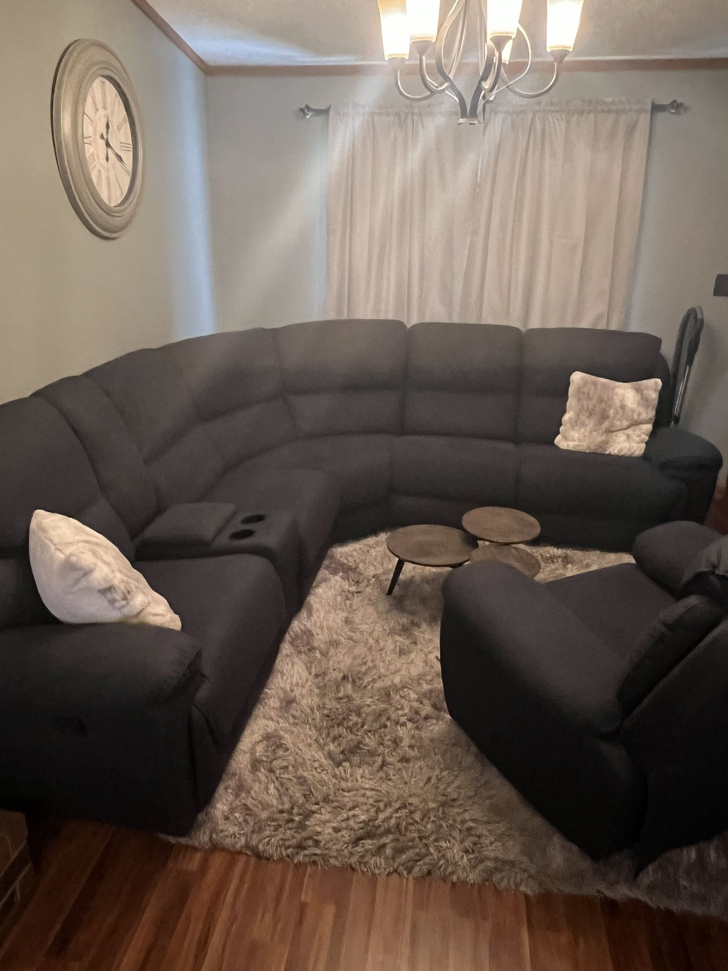 Sectional  w/ Love Seat Recliner