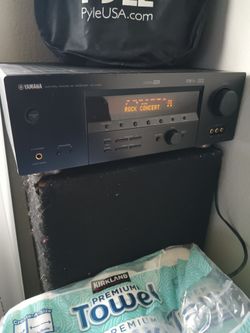 YAMAHA NATURAL SOUND RX-V450 350watts