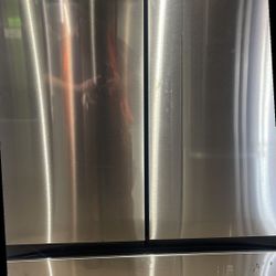 SAMSUNG RF30BBQL Bespoke 30.1-cu ft Refrigerator