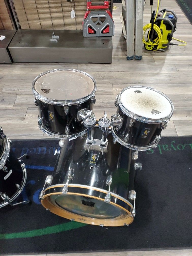 YAMAHA🥁DRUM SET