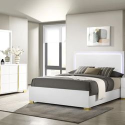 4PC White/ Gold King Bedroom Set 