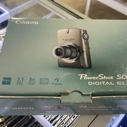 Canon power shot Ds-550