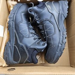 Shoes For Sale Each Shoes Has The Price