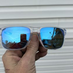 Oakley Frogskins