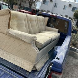 Free Couch , Hideabed